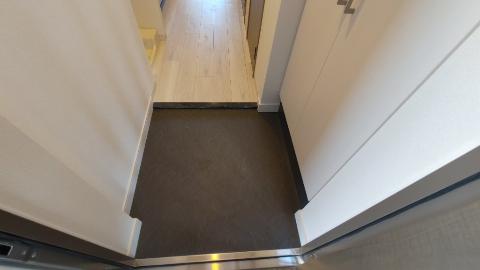玄関　玄関（イメージ）