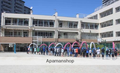 小学校　南砂小学校（小学校）まで924m