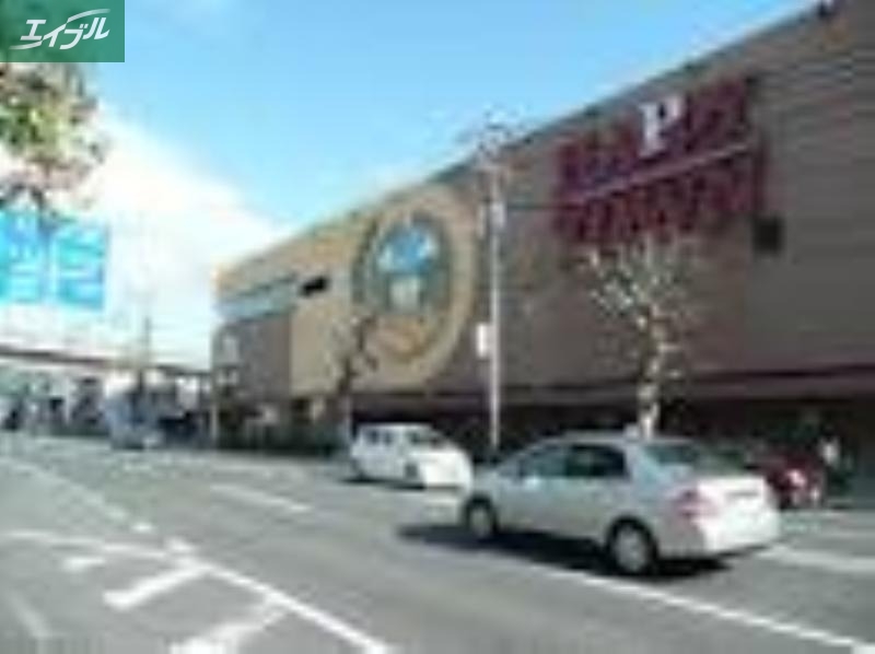 ショッピングセンター　天満屋ハッピータウン岡北店（ショッピングセンター）まで882m
