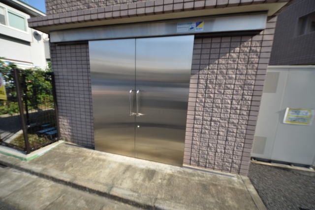 その他共有部分　★敷地内ゴミ置き場です★