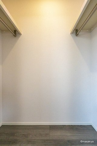 収納　写真は同じ大和ハウス施工の最近の物です。参考にご覧ください。