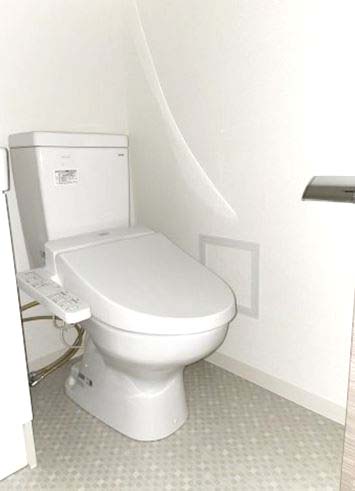 トイレ　★温水洗浄便座★