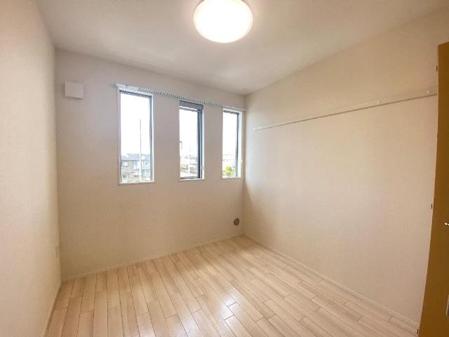 その他設備　ホスクリーン