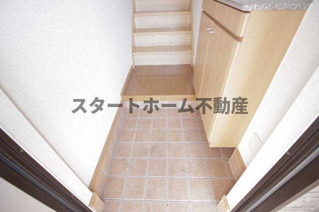 玄関　シンプルで使いやすい玄関です