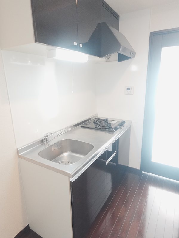 キッチン　画像は1202号室です。