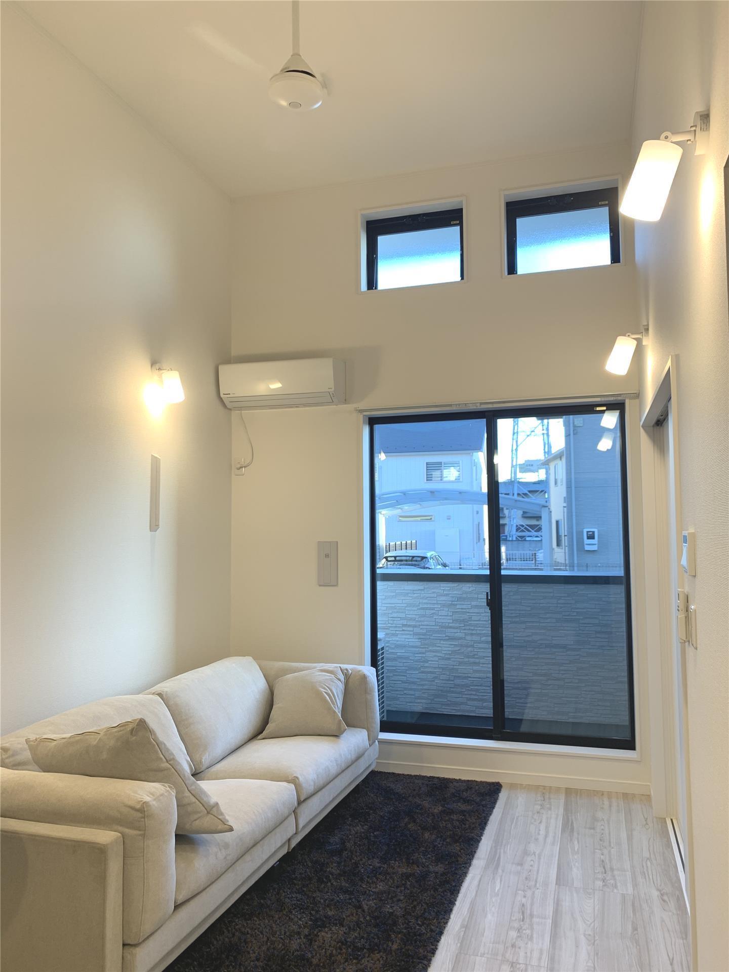 居室・リビング　※現状優先。