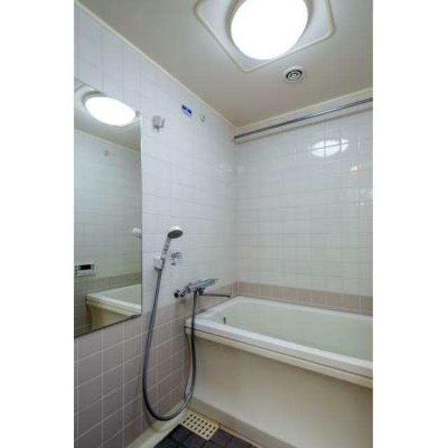 バス・シャワールーム　※写真は同タイプ住戸です。