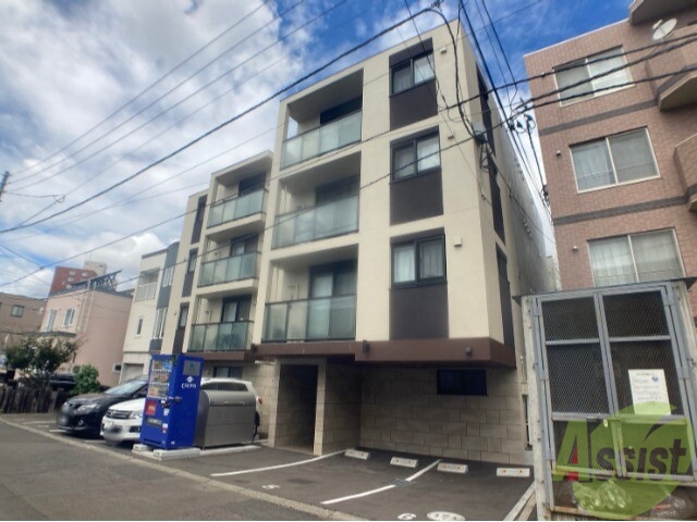 建物外観　札幌市北区麻生町「ＡＦＦＬＵＥＮＴ」