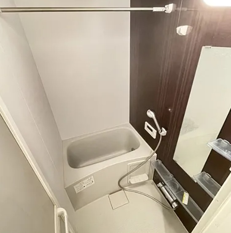 バス・シャワールーム　風呂