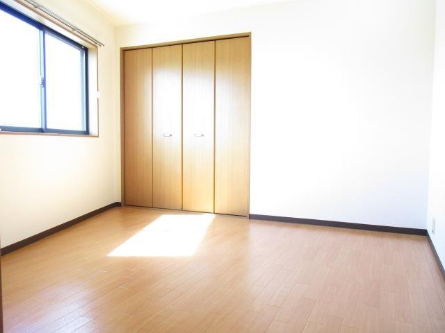 居室・リビング　南向きの明るいお部屋です☆