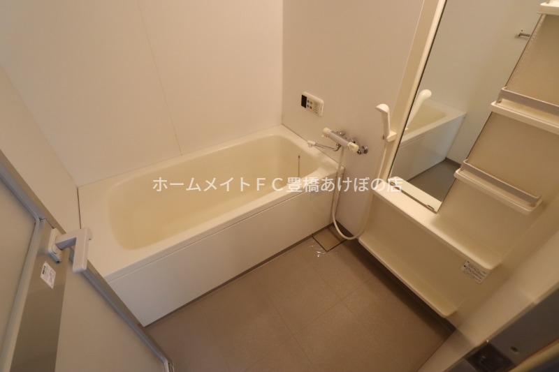 バス・シャワールーム　同型別部屋写真