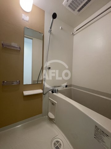 バス・シャワールーム　サムティ福島Rufle(ルフレ)　バスルーム