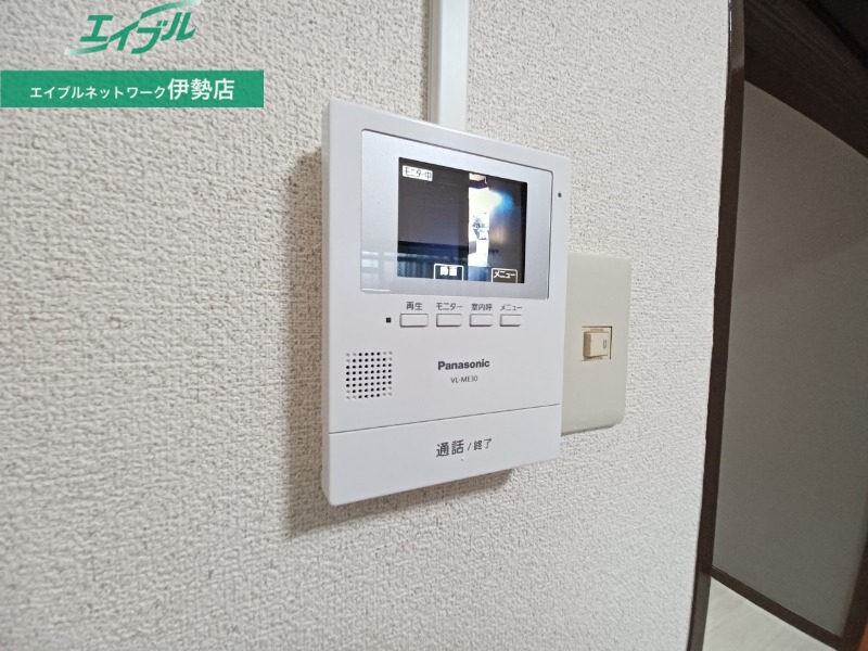 セキュリティ　同物件別部屋写真