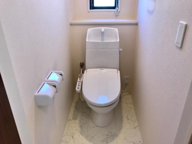 トイレ　シャワー付トイレ