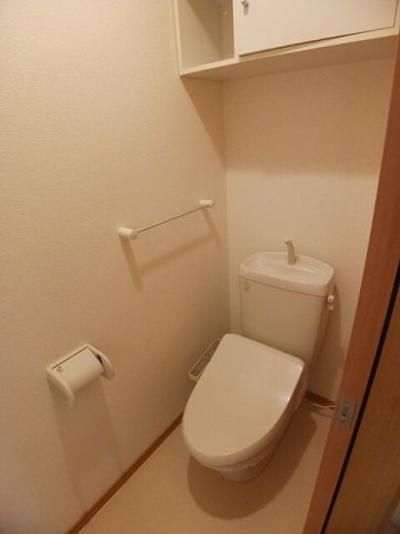 トイレ　清潔感のあるトイレです