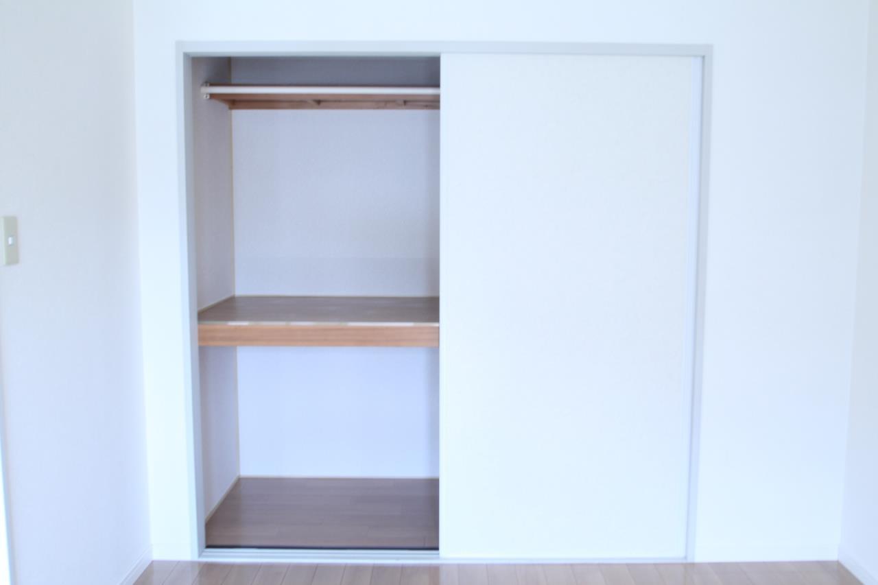 収納　奥行ある押入れ