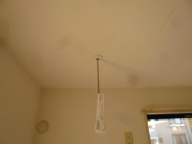 その他設備　室内物干し