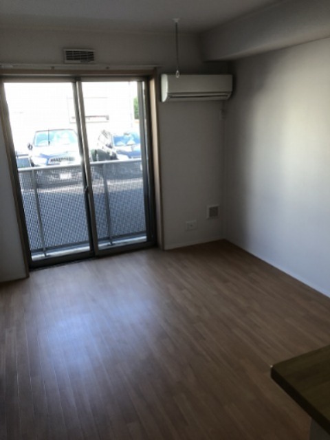 居室・リビング　別室参照