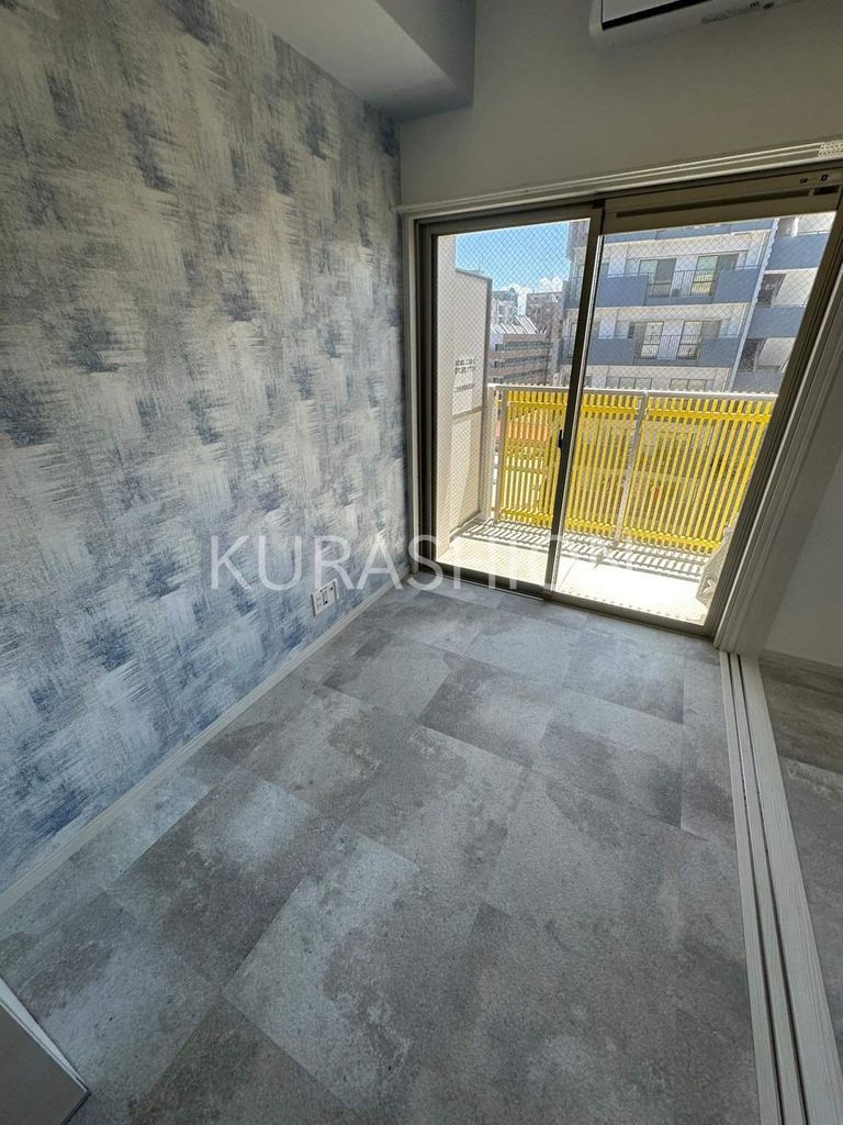 居室・リビング　庭