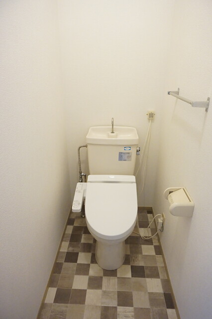 トイレ　洗浄便座