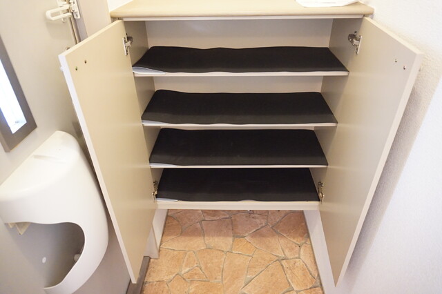 玄関　玄関のシューズボックス