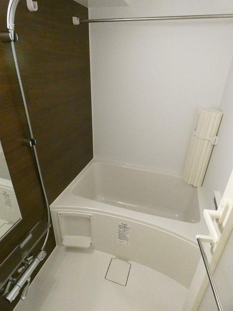 バス・シャワールーム　バス※別部屋参考写真