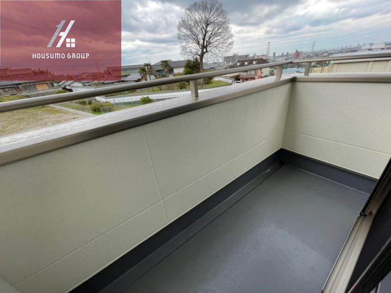 バルコニー　バルコニーがあります