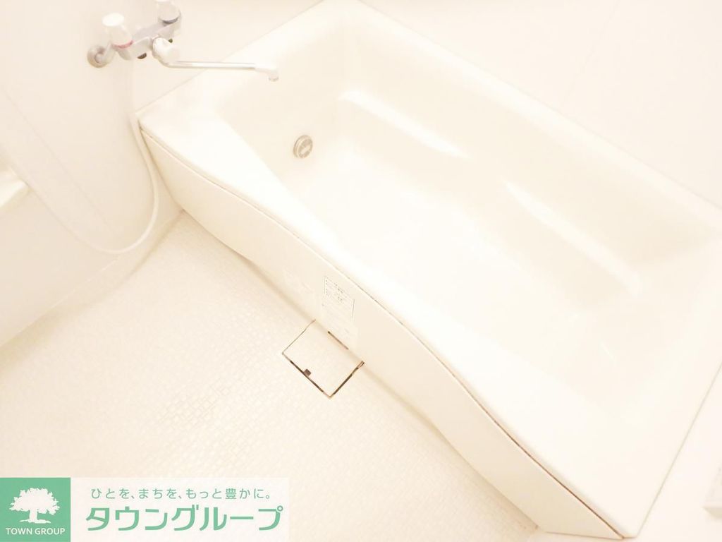 バス・シャワールーム　同物件別部屋写真