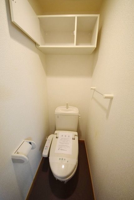 トイレ　★ウォシュレット付きの快適なトイレ★