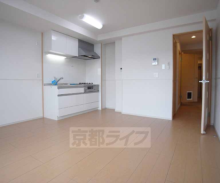 居室・リビング　１０．５帖の広々したＬＤＫです。