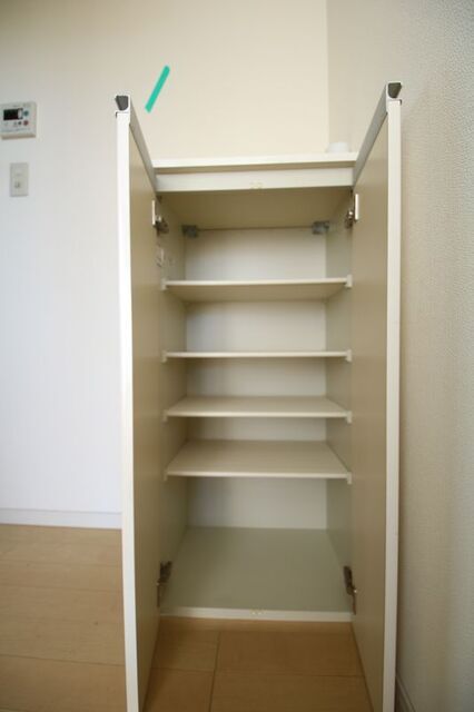 収納　※別室の参考写真の為、現況優先です。