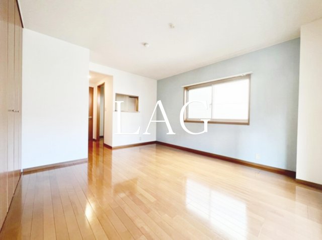 居室・リビング　洋室のお部屋です。