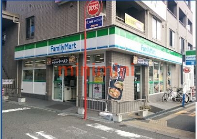 コンビニ　ファミリーマート豊津駅前店（コンビニ）まで375m