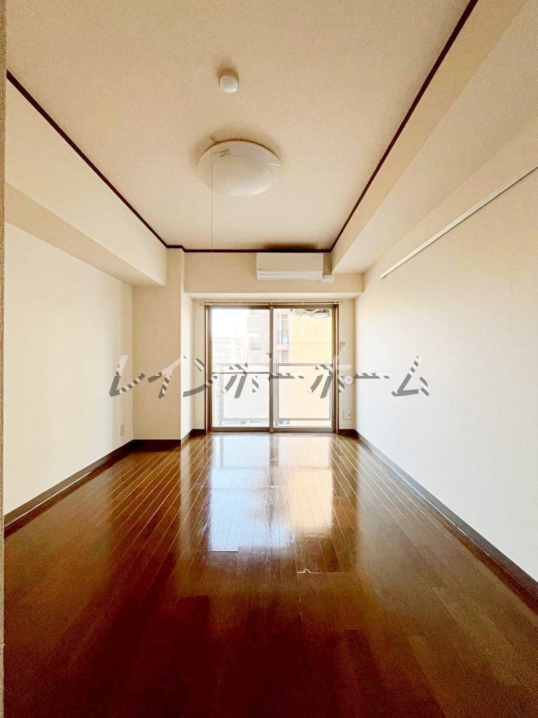 居室・リビング　別部屋。参考写真。