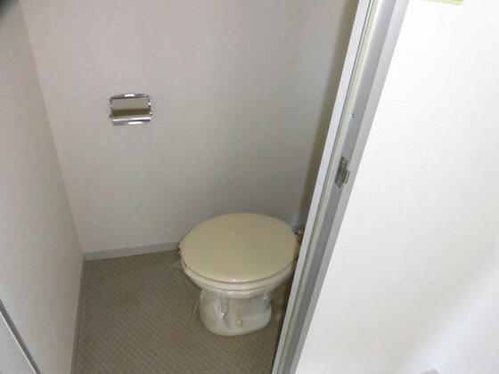 ライフコート長命のトイレ写真