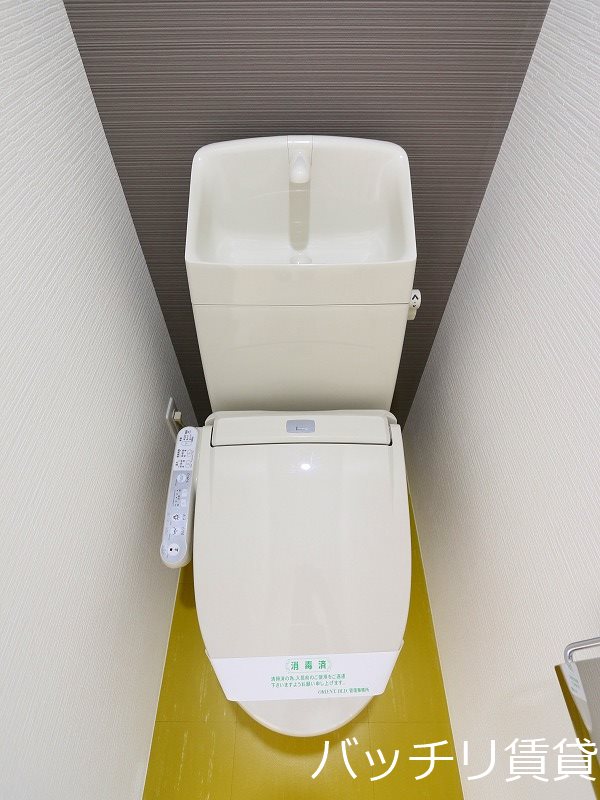 トイレ　画像は別号室イメージの為、現況を優先いたします。