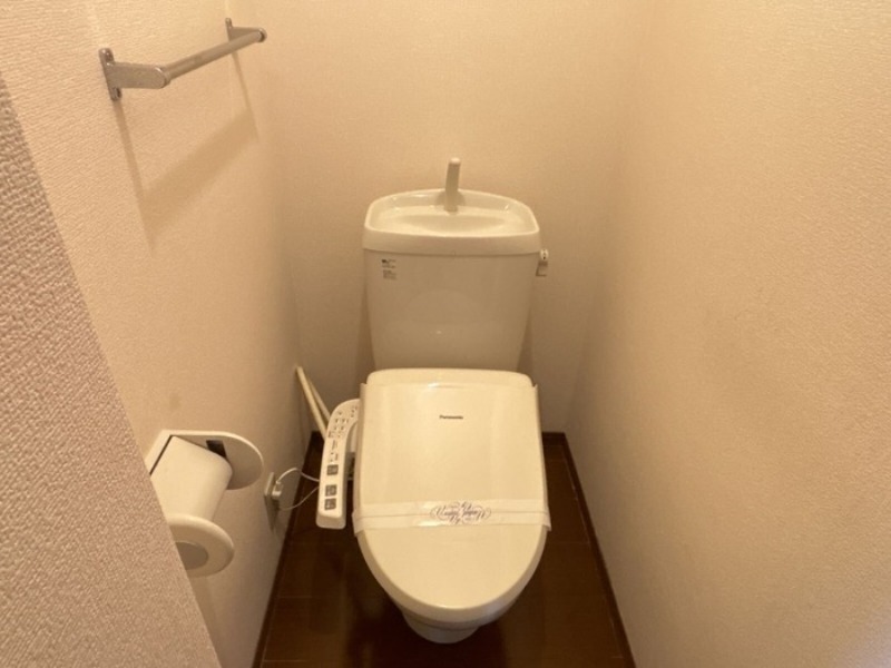 トイレ　図面と現状に相違がある場合には現状を優先