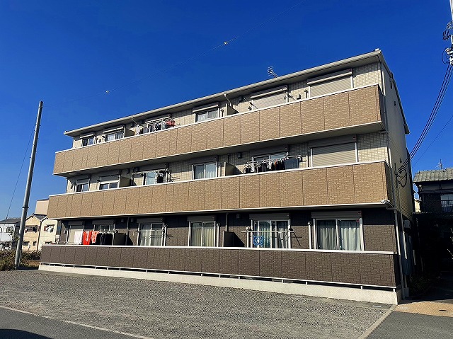 建物外観　外観は落ち着いています