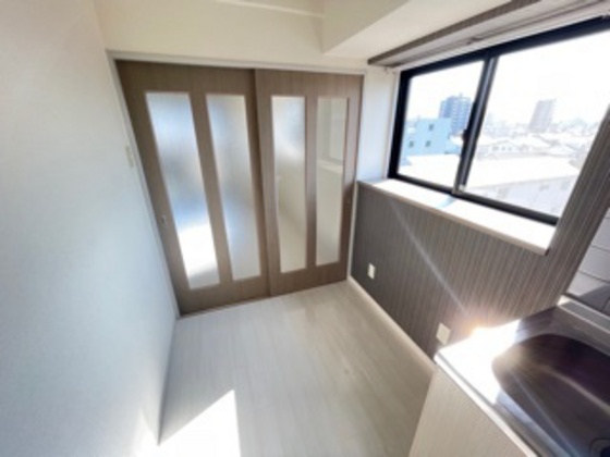 居室・リビング　※別部屋の写真です