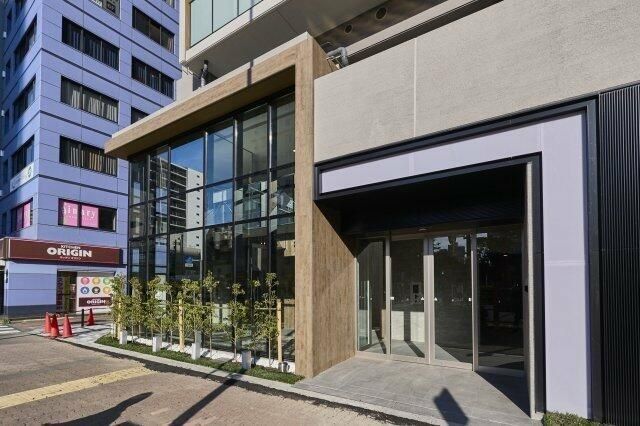 エントランス　エントランス