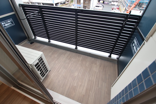 バルコニー　※別室の参考写真の為、現況優先です。