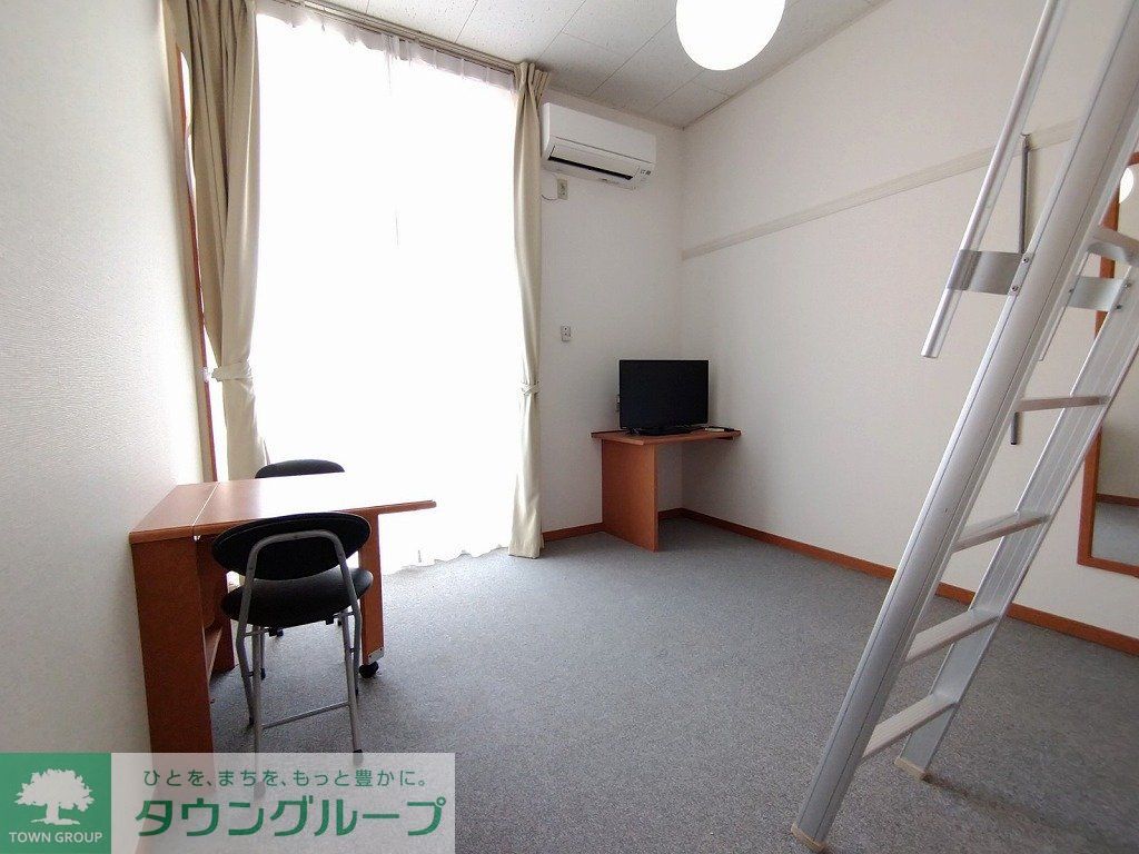 その他　1階はフローリング仕様