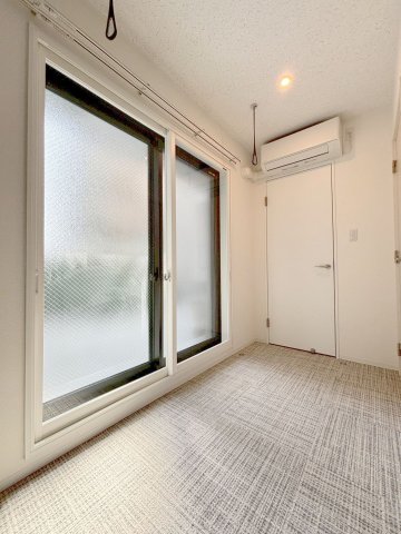 その他設備　窓は２重サッシになります