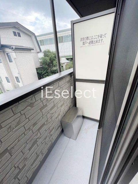 バルコニー　バルコニー