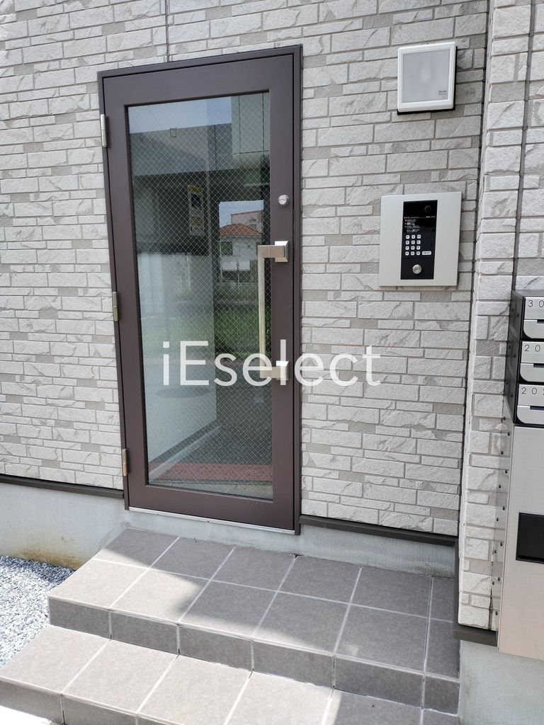 エントランス　お部屋の入り口部分です。