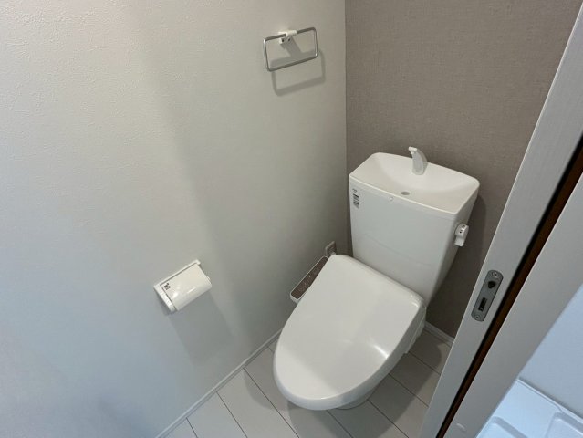 トイレ　清潔感のあるトイレです