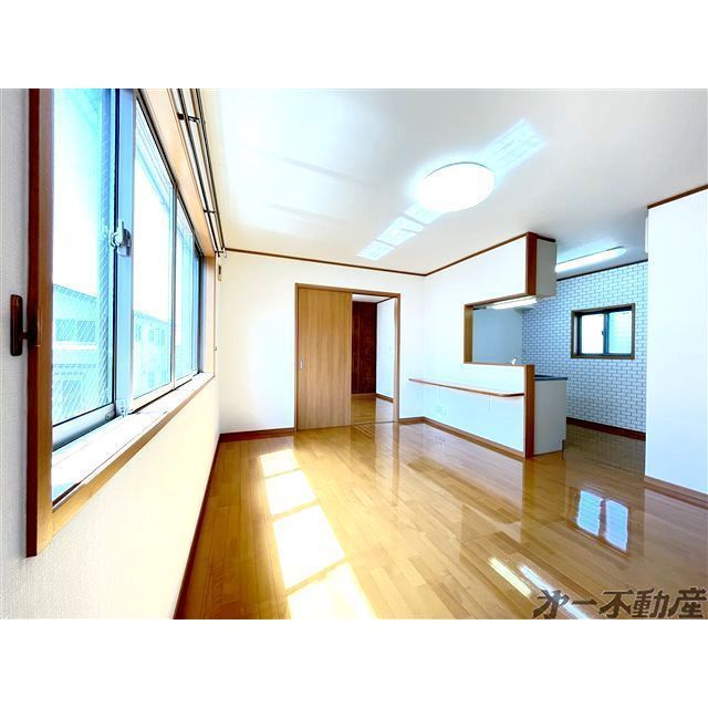 建物外観　ＬＤＫ