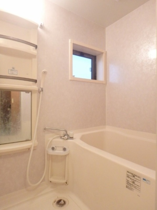 バス・シャワールーム　図面と現状に相違がある場合には現状を優先