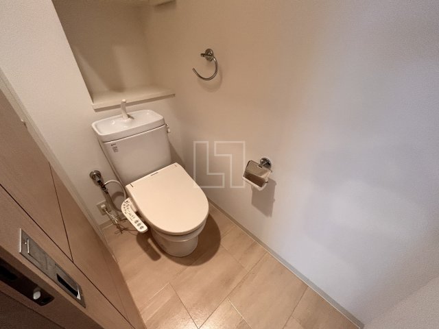 トイレ　アーバネックス北浜　温水洗浄便座