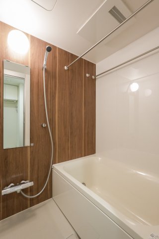 バス・シャワールーム　きれいなお風呂です